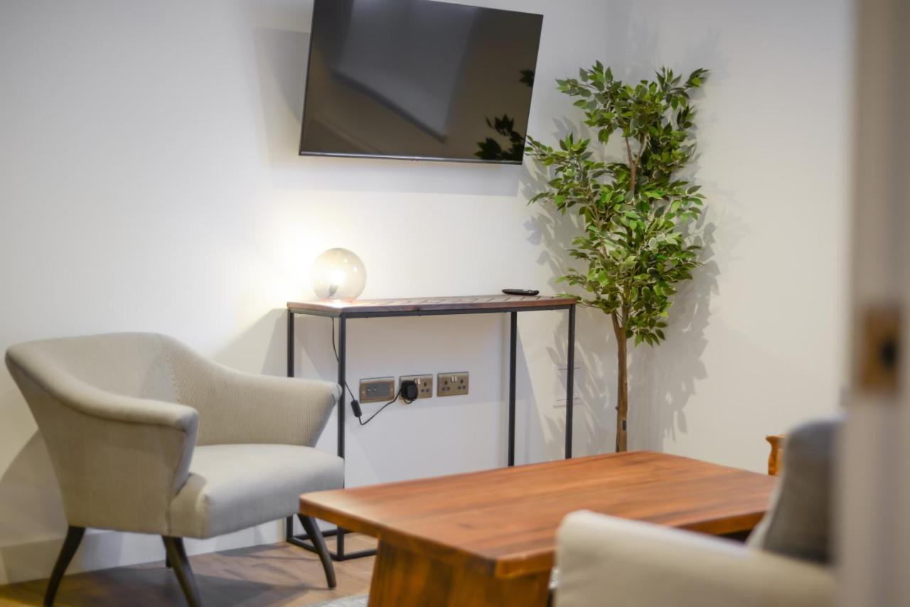 Concorde House Luxury Apartments - Chester Esterno foto